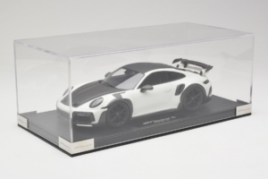Porsche 911 992 TechArt GTstreet R Biely S Čiernymi Kolesami TechArt 1:18 REMC013 Živica – obrázok 2 z 6