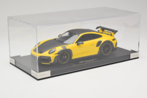 Porsche 911 992 TechArt GTstreet R Žltý S Čiernymi Kolesami TechArt 1:18 REMC011 Živica – obrázok 2 z 6
