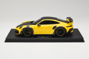 Porsche 911 992 TechArt GTstreet R Žltý S Čiernymi Kolesami TechArt 1:18 REMC011 Živica