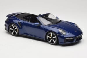 Porsche 911 992 Turbo S Kabriolet Blue Metallic Minichamps 1:18 155069081 Kov – obrázok 4 z 6