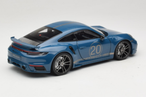 Porsche 911 992 Turbo S Coupe Sport Design Modrý Minichamps 1:18 113069073 Kov – obrázok 3 z 8
