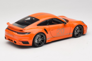 Porsche 911 992 Turbo S Coupe Sport Design Oranžový Minichamps 1:18 113069074 Kov – obrázok 3 z 8