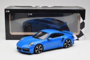 Porsche 911 992 Turbo S Gentian Modrý Minichamps 1:18 155069074 Kov – obrázok 6 z 6