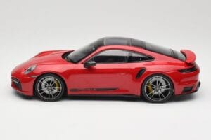 Porsche 911 992 Turbo S Červený Minichamps 1:18 155069070 Kov – obrázok 3 z 6