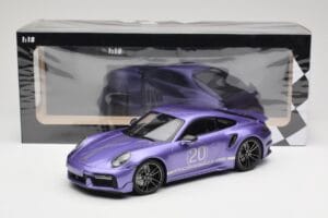 Porsche 911 992 Turbo S Sport Design Package Viola Metallic Minichamps 1:18 155069174 Kov – obrázok 6 z 6
