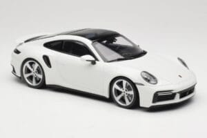 Porsche 911 Turbo S 992 Biely Minichamps 1:18 WAP0211620RTRB Kov – obrázok 4 z 6