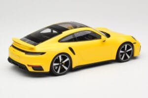 Porsche 911 992 Turbo S Žltý Minichamps 1:18 155069071 Kov – obrázok 2 z 6