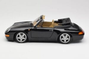 Porsche 911 993 Kabriolet Čierny UT Models 1:18 27806-U1 Kov – obrázok 4 z 8