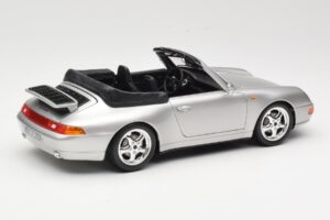 Porsche 911 993 Carrera Kabriolet Strieborný Bburago 1:18 18-12039 Kov – obrázok 3 z 8