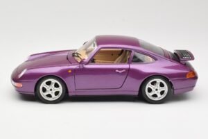 Porsche 911 993 Carrera Fialový Bburago 1:18 3060-M2 Kov – obrázok 4 z 8