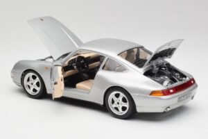 Porsche 911 993 Carrera Strieborný Bburago 1:18 3050-M1 Kov – obrázok 7 z 8