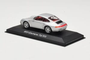 Porsche 911 993 Carrera Strieborný Minichamps 1:43 WAP02003597 Kov – obrázok 3 z 4