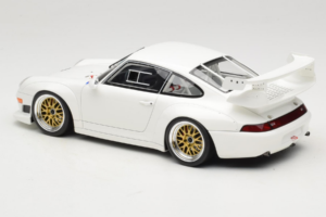 Porsche 911 993 GT2 Evo Biely GT Spirit 1:18 GT532 Živica – obrázok 5 z 6