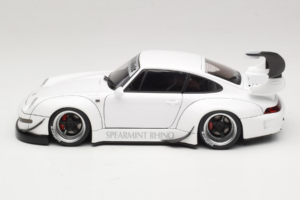 Porsche 911 993 RWB Biely Gun Grey Wheels AUTOart 1:18 78150 Kompozit – obrázok 4 z 8