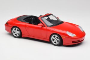 Porsche 911 996 Kabriolet Červený Gate 1:18 1051 Kov – obrázok 6 z 8