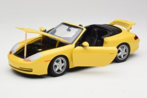 Porsche 911 996 Kabriolet Speed Žltý UT Models 1:18 27906 Kov – obrázok 2 z 8