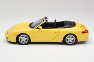 Porsche 911 996 Kabriolet Speed Žltý UT Models 1:18 27906 Kov – obrázok 4 z 8