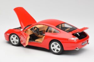 Porsche 911 996 Carrera 4 Červený Bburago 1:18 30085 Kov – obrázok 5 z 8