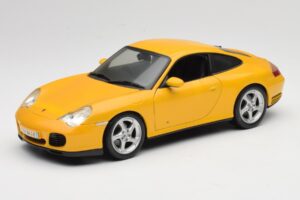 Porsche 911 996 Carrera 4S Žltý Maisto 1:18 WAP02101610 Kov