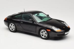 Porsche 911 996 Carrera Čierny Sun Star 1:18 1202 Kov – obrázok 6 z 8