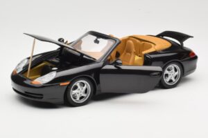 Porsche 911 996 Carrera Kabriolet Čierny UT Models 1:18 WAP02100997 Kov – obrázok 2 z 8