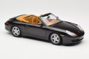 Porsche 911 996 Carrera Kabriolet Čierny UT Models 1:18 WAP02100997 Kov – obrázok 6 z 8
