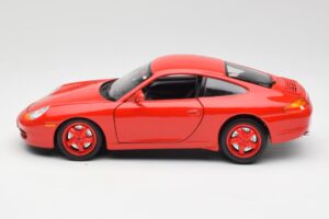 Porsche 911 996 Carrera Červený Limitovaná Edícia Bburago 1:18 3385-M1 Kov – obrázok 4 z 8