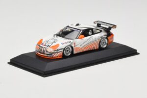 Porsche 911 996 GT3 Cup Mobil 1 #1 VIP Car 2004 Minichamps 1:43 WAP02012115-R1 Kov – obrázok 2 z 4