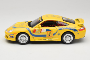 Porsche 911 996 GT3 Cup #22 Bburago 1:18 3395 Kov – obrázok 4 z 8