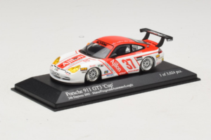 Porsche 911 996 GT3 Cup #37 Matos / Fitzgerald Rolex 24 at Daytona 2005 Minichamps 1:43 400056237 Kov – obrázok 2 z 4
