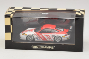 Porsche 911 996 GT3 Cup #37 Matos / Fitzgerald Rolex 24 at Daytona 2005 Minichamps 1:43 400056237 Kov – obrázok 4 z 4