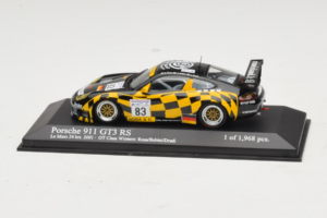 Porsche 911 996 GT3 RS #83 Rosa / Babini 24 Hours of Le Mans 2001 Minichamps 1:43 400016983 Kov