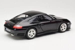 Porsche 911 996 Turbo Čierny Bburago 1:18 3367 Kov – obrázok 3 z 8