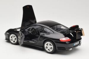 Porsche 911 996 Turbo Čierny Bburago 1:18 3367 Kov – obrázok 5 z 8