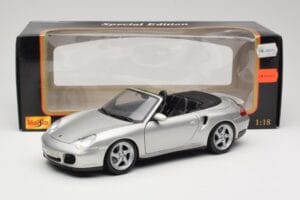 Porsche 911 996 Turbo Kabriolet Strieborný Maisto 1:18 31660 Kov – obrázok 8 z 8