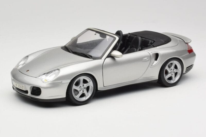 Porsche 911 996 Turbo Kabriolet Strieborný Maisto 1:18 31660 Kov