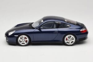 Porsche 911 996.2 Carrera 4S Tmavomodrý GT Spirit 1:18 GT938 Živica – obrázok 3 z 6