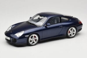 Porsche 911 996.2 Carrera 4S Tmavomodrý GT Spirit 1:18 GT938 Živica