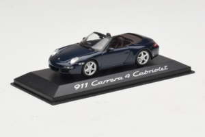 Porsche 911 997 Carrera 4 Kabriolet Tmavo Modrý Minichamps 1:43 WAP02015216-R1 Kov – obrázok 2 z 4