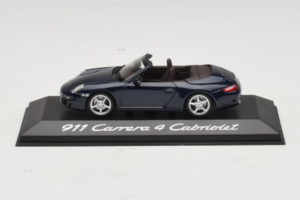 Porsche 911 997 Carrera 4 Kabriolet Tmavo Modrý Minichamps 1:43 WAP02015216-R1 Kov