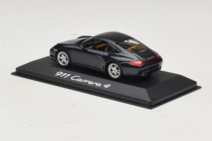 Porsche 911 997 Carrera 4 Dark Blue Metallic Minichamps 1:43 WAP02001518 Kov – obrázok 3 z 4