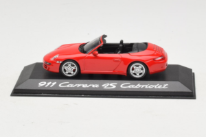 Porsche 911 997 Carrera 4S Kabriolet Červený Minichamps 1:43 WAP02015316 Kov