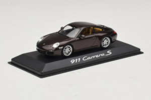 Porsche 911 997 Carrera S Brown Metallic Minichamps 1:43 WAP02001318 Kov – obrázok 2 z 4