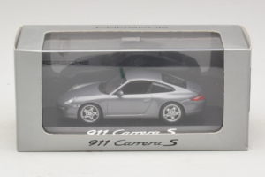Porsche 911 997 Carrera S Grey Metallic Minichamps 1:43 WAP02011615-P1 Kov – obrázok 4 z 4