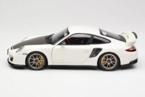 Porsche 911 997 GT2 RS Biely Minichamps 1:18 100069400 Kov – obrázok 4 z 8