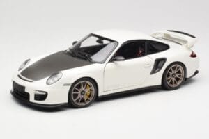 Porsche 911 997 GT2 RS Biely Minichamps 1:18 100069400 Kov
