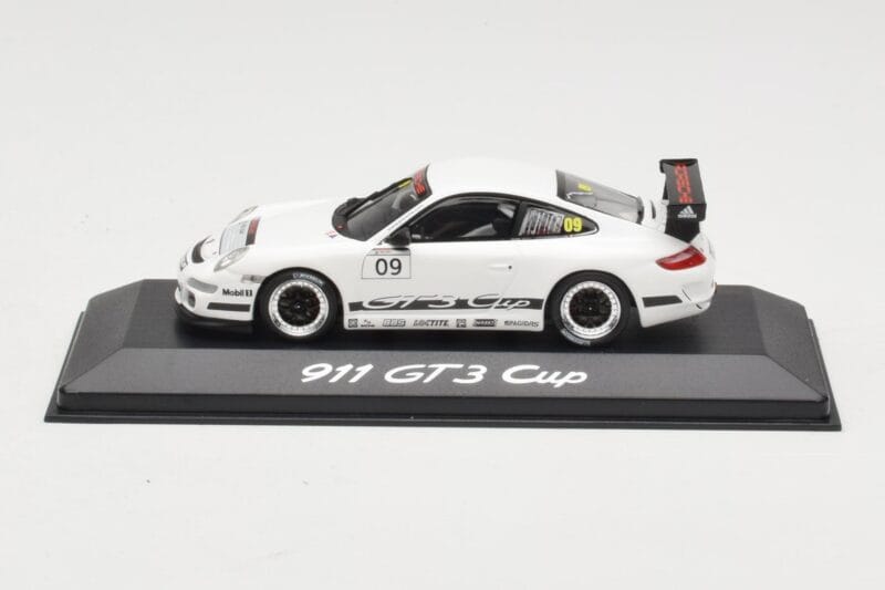 Porsche 911 997 GT3 Cup #9 2009 Minichamps 1:43 WAP0200030A-R Kov