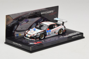 Porsche 911 997 GT3 #5 24 Hours of Nurburgring 2009 Minichamps 1:43 437096705 Kov – obrázok 2 z 4