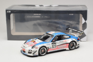 Porsche 911 997 GT3 R #123 Muhlner Motorsport E. Fumal / E. Thiry 24 Hours of Spa 2011 Minichamps 1:18 151118923 Kov – obrázok 6 z 6
