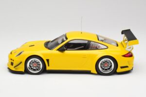 Porsche 911 997 GT3 R Street Racing Žltý Minichamps 1:18 151108902 Kov – obrázok 3 z 6